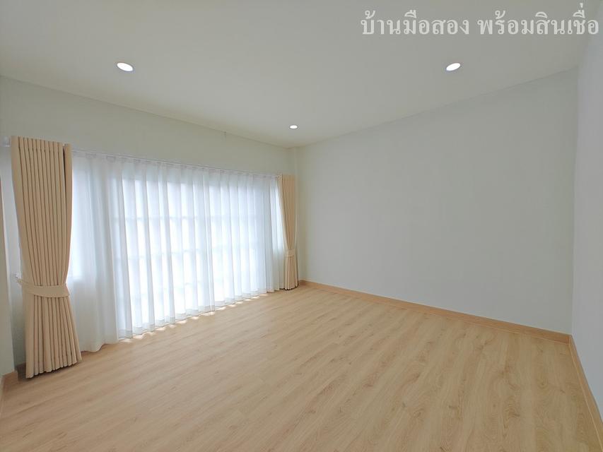 ขายด่วน!!หมู่บ้านจินดาทาวน์ 3