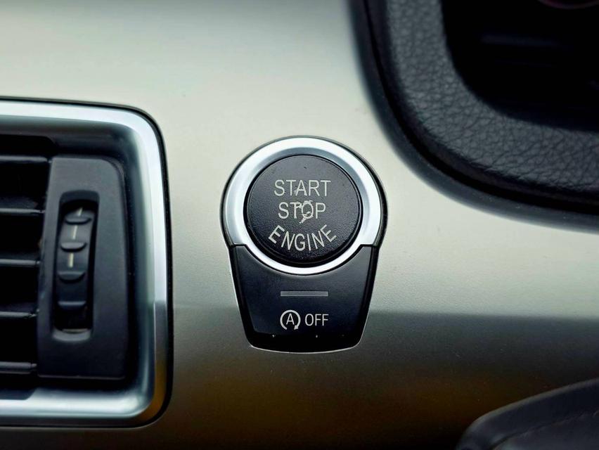 (แจ้งรหัสรถ SEZ8315) BMW 520d GT M-Sport F07 รูปที่ 20