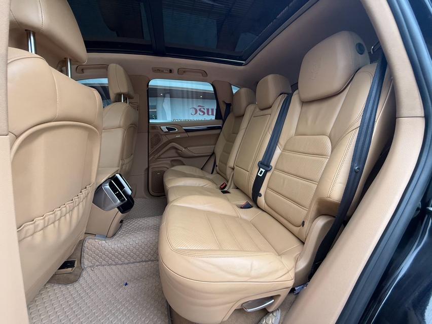 PORSCHE CAYENNE 3.0 HYBRID ปี 2012 รูปที่ 13