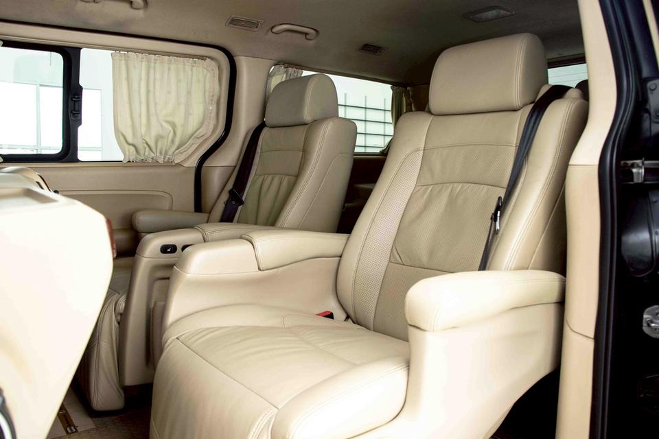 รหัสรถ 6B384 HYUDAI 2011 GRAND STAREX 2.5 VIP รูปที่ 8