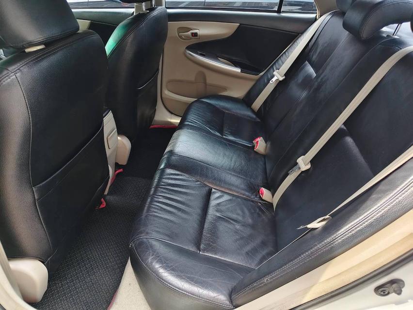 2013 Toyota Altis 1.6 AT เบนซิน รถบ้านประหยัดมาก รูปที่ 6