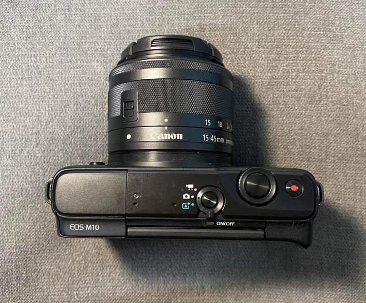 Canon EOS M10 2