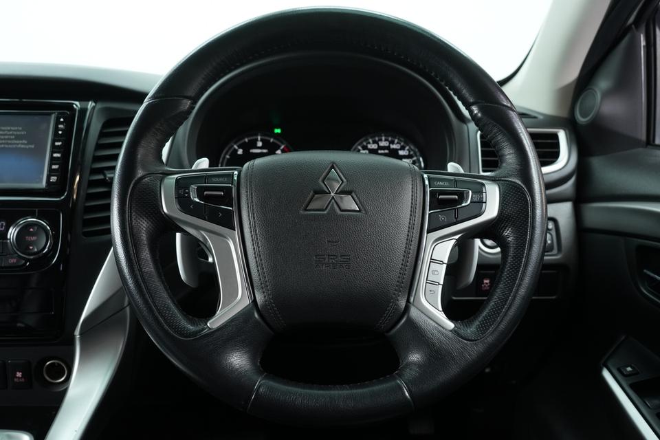 2016 Mitsubishi Pajero Sport 2.4 GT 2WD สีขาว เลขไมล์ 114499 กม. 10