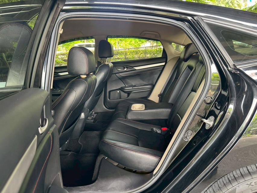 ð 2021 Honda CIVIC 1.8 E AT āļĢāļđāļāļāļĩāđ 17