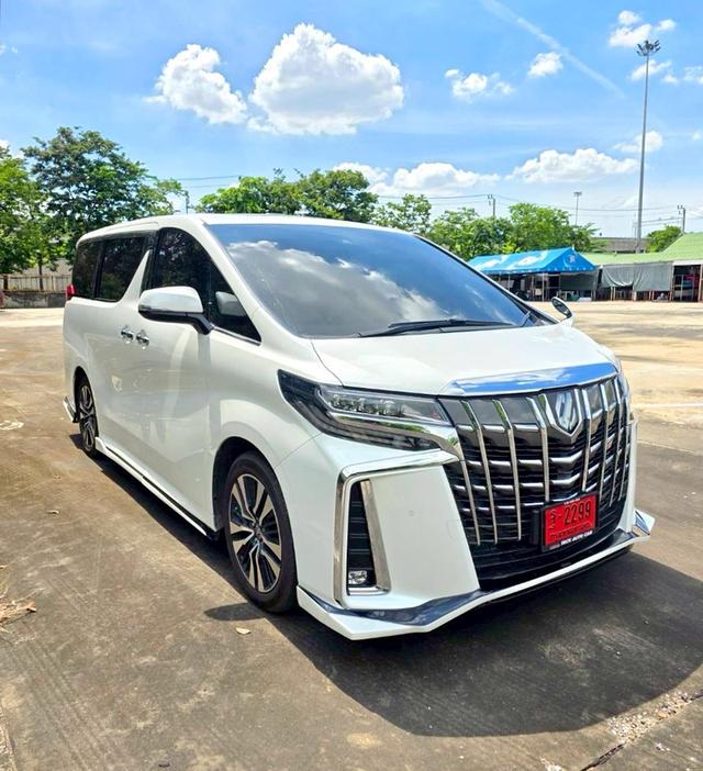 Toyota ALPHARD 2.5SC PACKAGE สีขาว ปี 2022 ไมล์ 20,xxx กม.