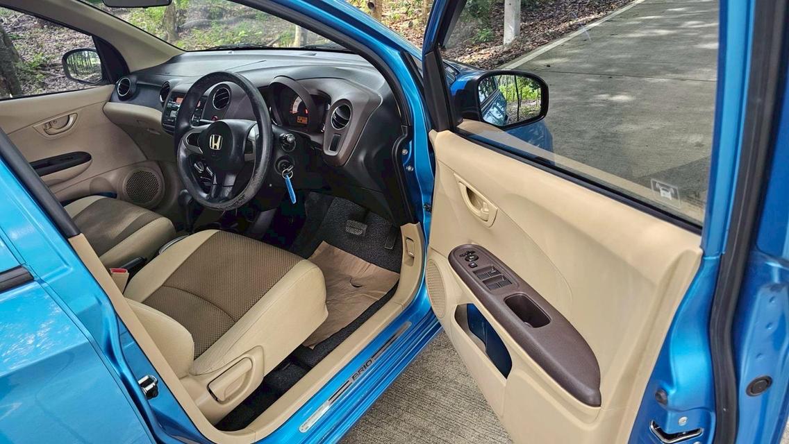 รหัสรถ TB7935 HONDA BRIO 1.2V 2013 12