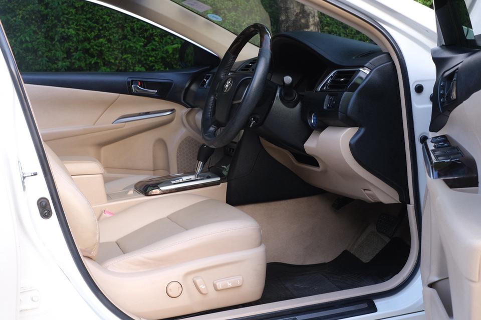 Toyota Camry 2.5Hybrid CD 2013 รูปที่ 8