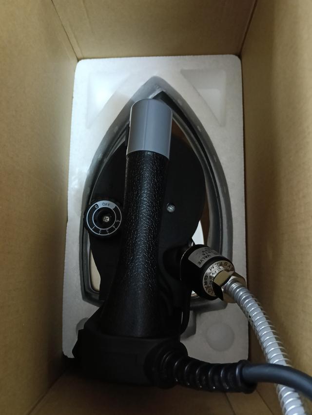 เตารีดกระปุกน้ำเกลือ