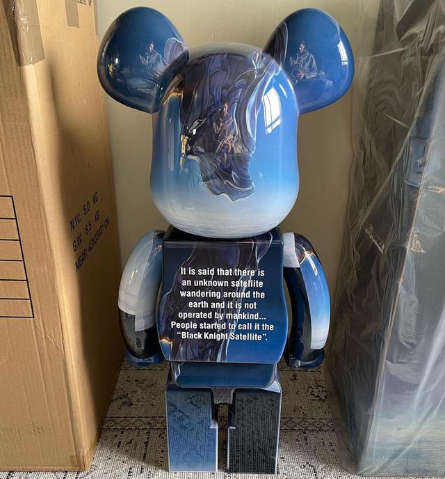 Bearbrick Black Knight 1000% 3