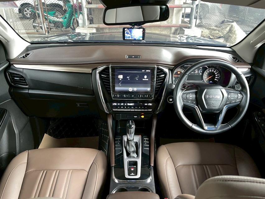 ขาย Isuzu MU-X 1.9Ultimate ปี23 10