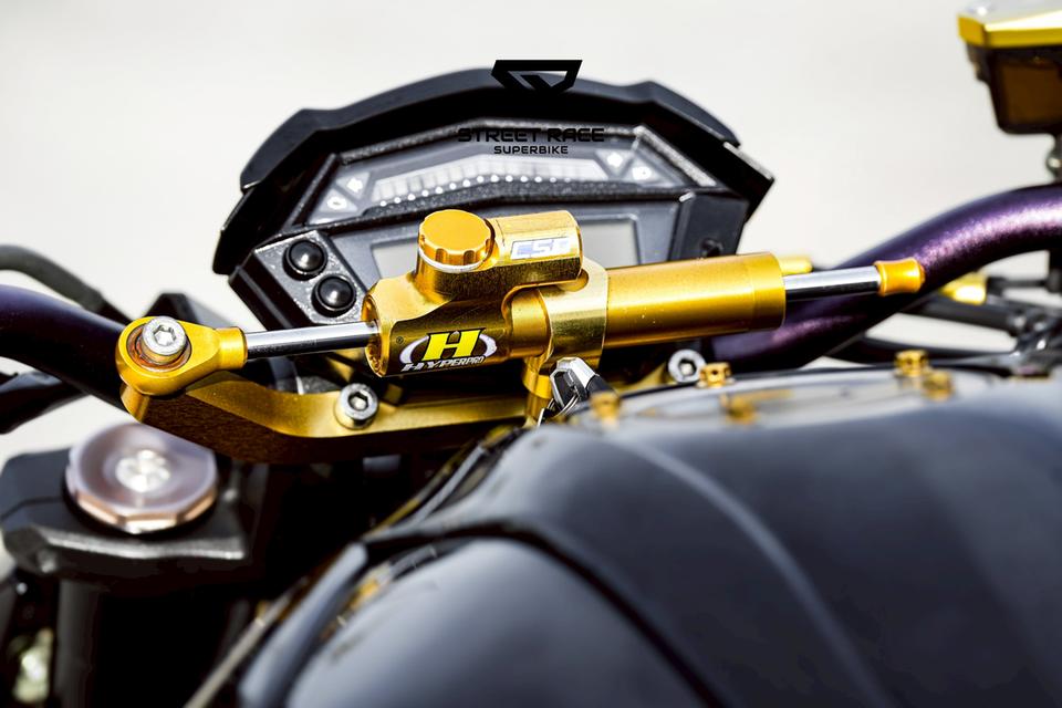 2015 Kawasaki z1000 ปี 2015 ดำด้าน ท่อ akrapovic ดุดัน