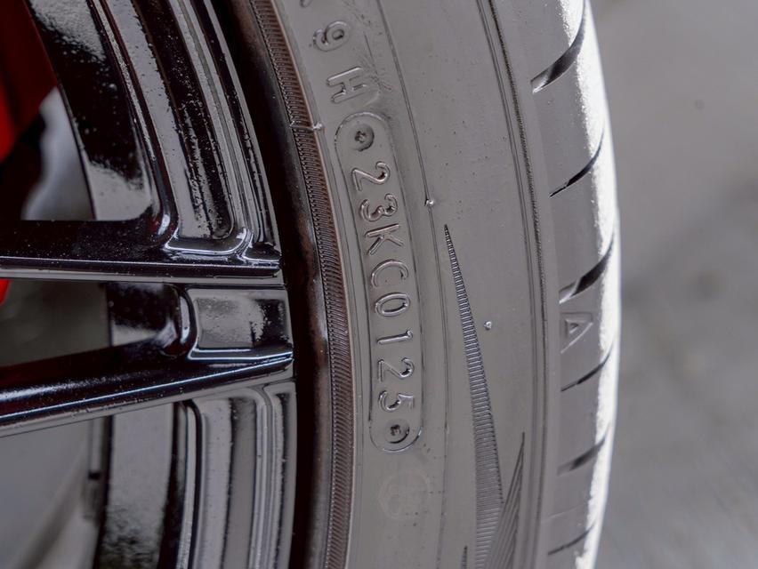 Mercedes-Benz E300e AMG ปี 2021 จด 23 เลขไมล์ 105,000 km.  17