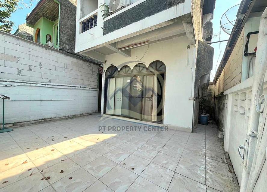 ทาวน์โฮม 2 ชั้น ซอยบางพรม ถนนราชพฤกษ์ ทำศักยภาพใกล้ โรงเรียนนานาชาติ เหมาะดำเนินธุรกิจ ราคาพิเศษสุดๆ 2