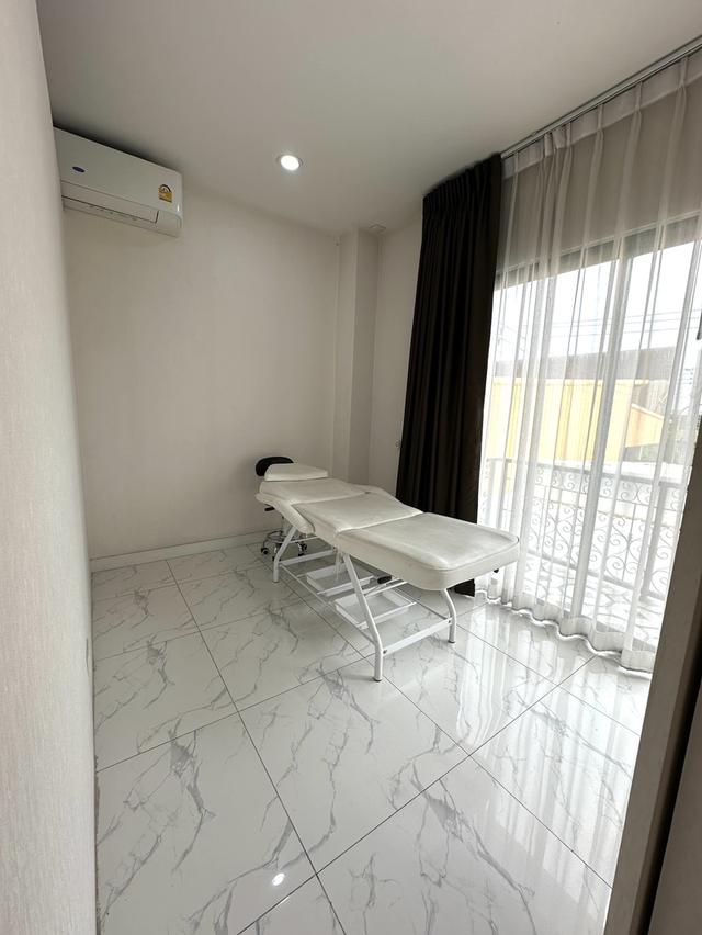 เซ้งคลินิกความงาม ร้านเสริมสวย สปา โรงเรียนสอนความงาม เป็นอาคารพาณิชย์ 4 ชั้น ตึก Stand alone ตึกติดถนนหลักในแหล่งชุมชน เจ้าของปล่อยเอง 13