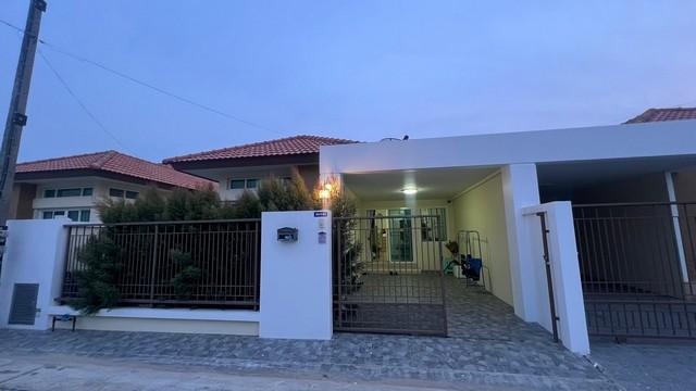 For Rent : Wichit, One-story semi-detached house, 3 bedrooms 2 bathrooms 1