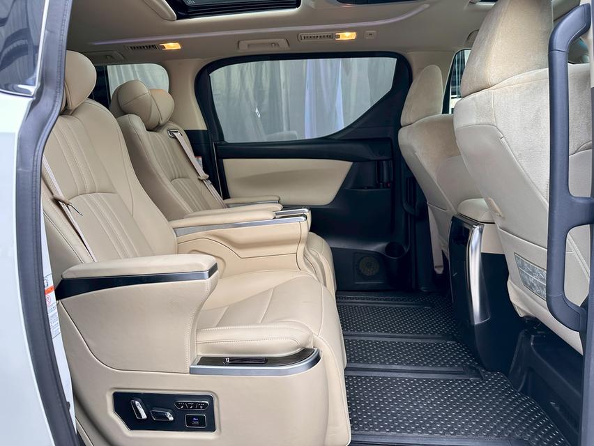 ขาย Toyota Vellfire 2.5 Hybrid ปี20 13