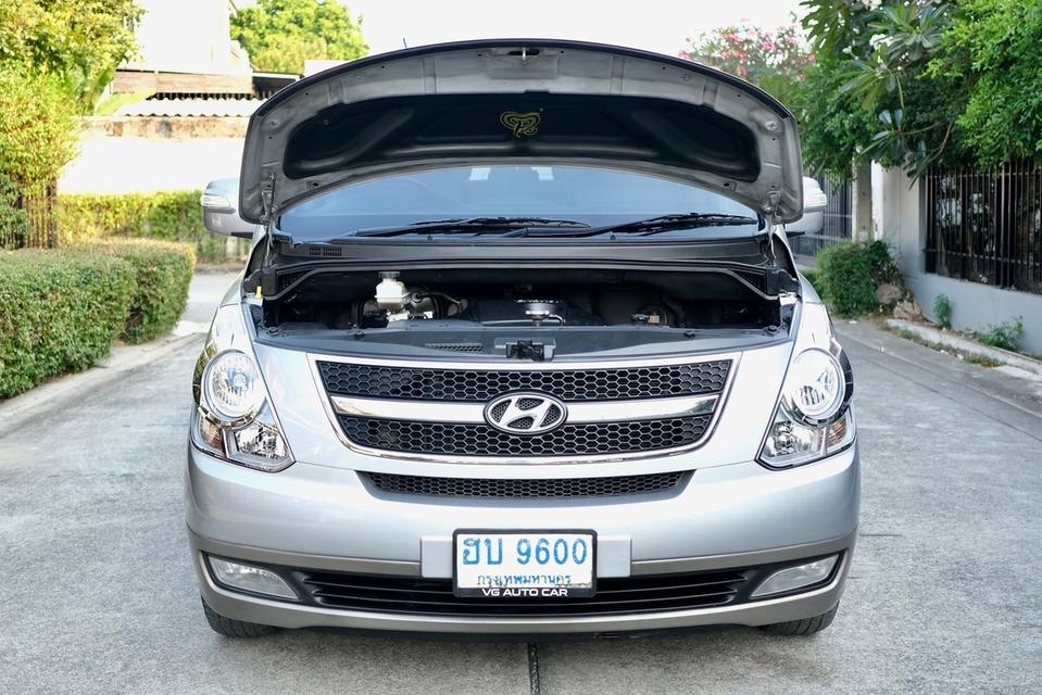 Hyundai H1 2.5 Deluxe (เครื่องA2) ออโต้ ดีเซล สีเทา ปี2012 ไมล์: 1xx,xoox กม. 9