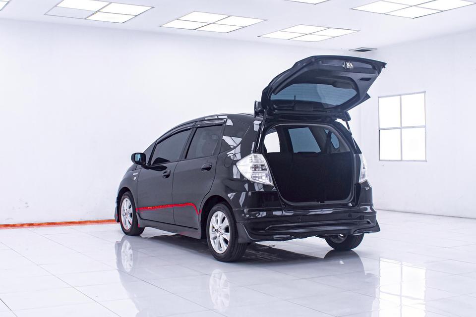 รหัสรถ 1D432 JAZZ 1.3 HYBRID 2013 14