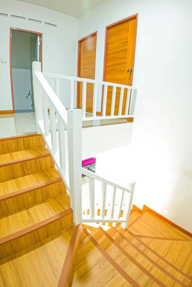 ขายทาวน์โฮม 2 ชั้น หมู่บ้านซันนี่โฮม สไตล์นอร์ดิก พร้อมเข้าอยู่ ทำเลทอง ติดถนนสุขประยูร ใกล้นิคมอมตะชลบุรี 6