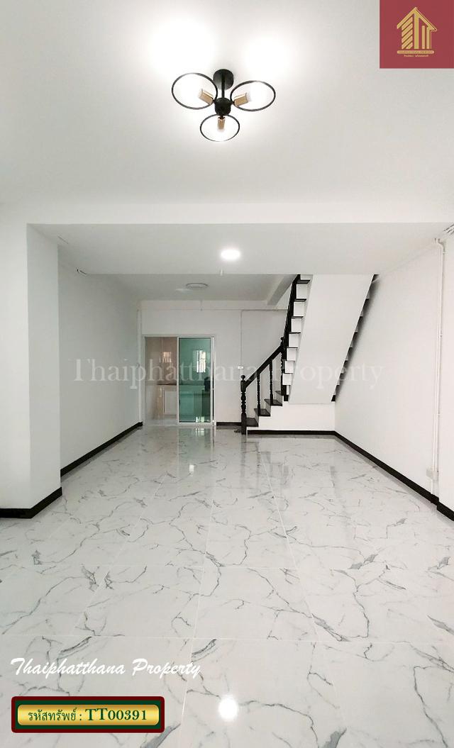 หมู่บ้าน ทวีทอง 1 บางเมืองใหม่ 15