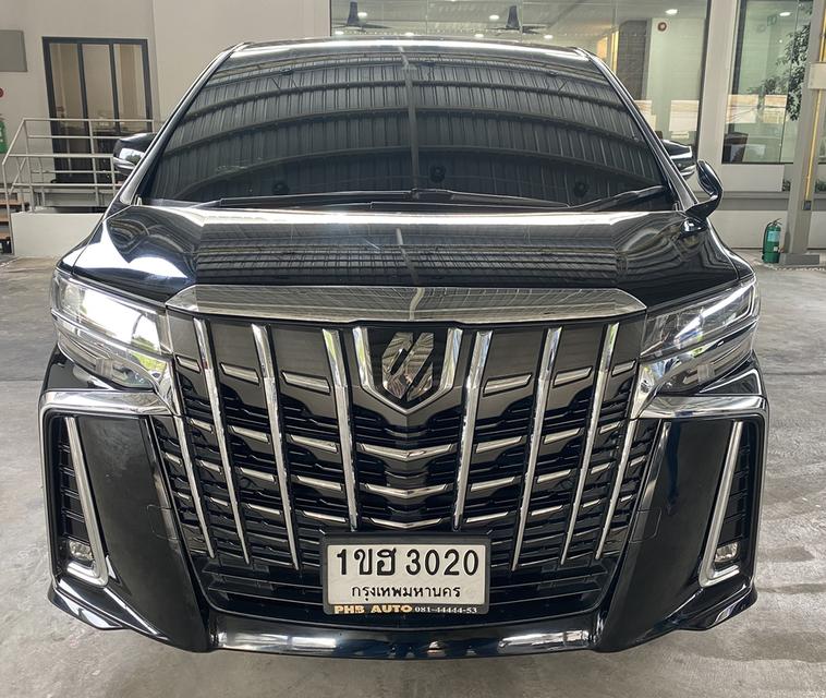 Toyota alphard 