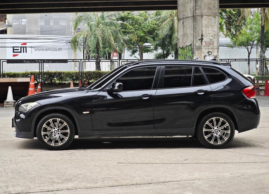 BMW X1 sDrive18i E84 ปี 2012 จด 2015  3