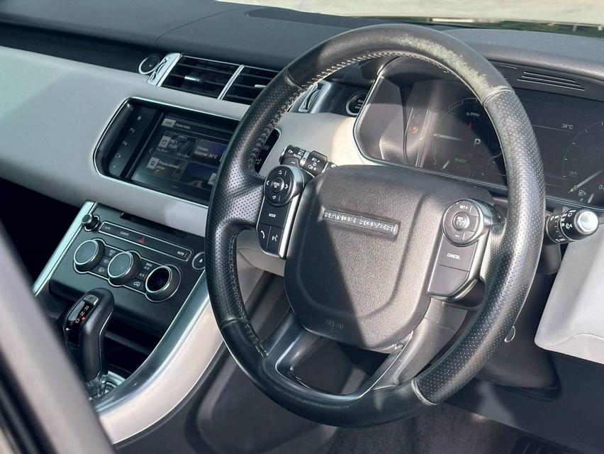 Land Rover Range Rover Sport 3.0 SD ปี 2016 จด 2017  12