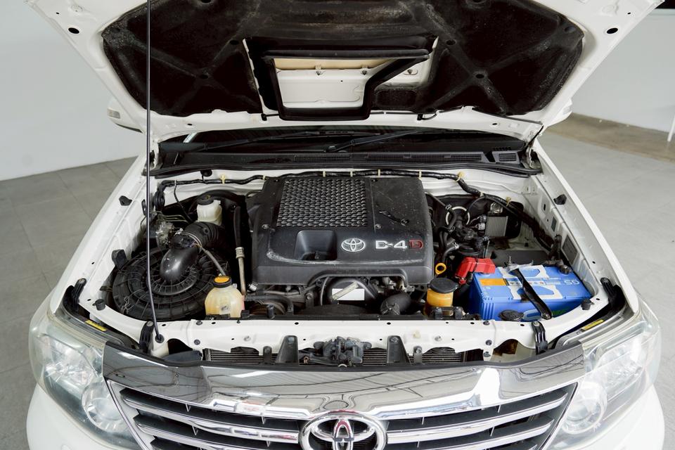 TOYOTA FORTUNER 3.0 V 4WD AT  (ปี 2011)  15