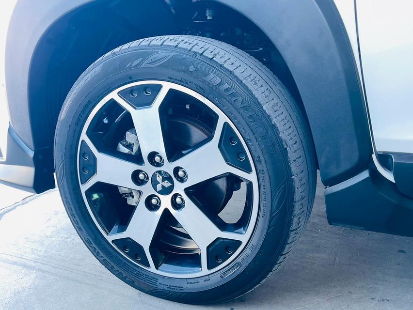 Mitsubishi Xpander Cross1.5 ปี 22 ไมล์5หมื่นโลแท้ รูปที่ 16