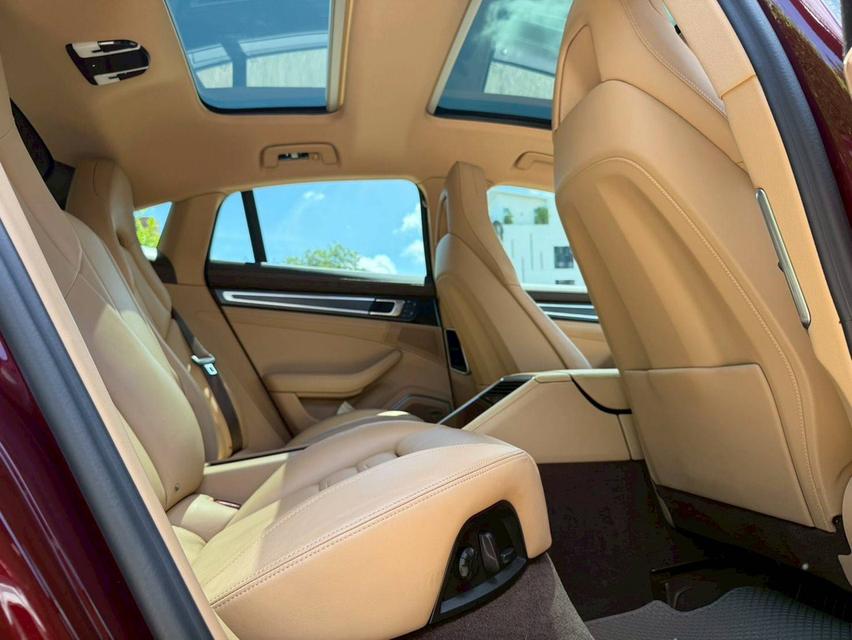 Porsche Panamera 4 E-Hybrid Platinum Edition (MNC) ปี 2023 ไมล์ 24,xxx km. 8