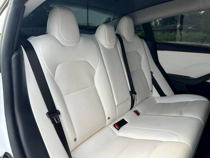 Tesla Model 3 Highland Long Range 2024 16