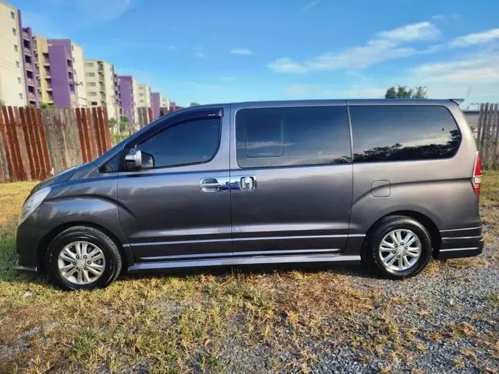 พร้อมขาย Hyundai H-1 2