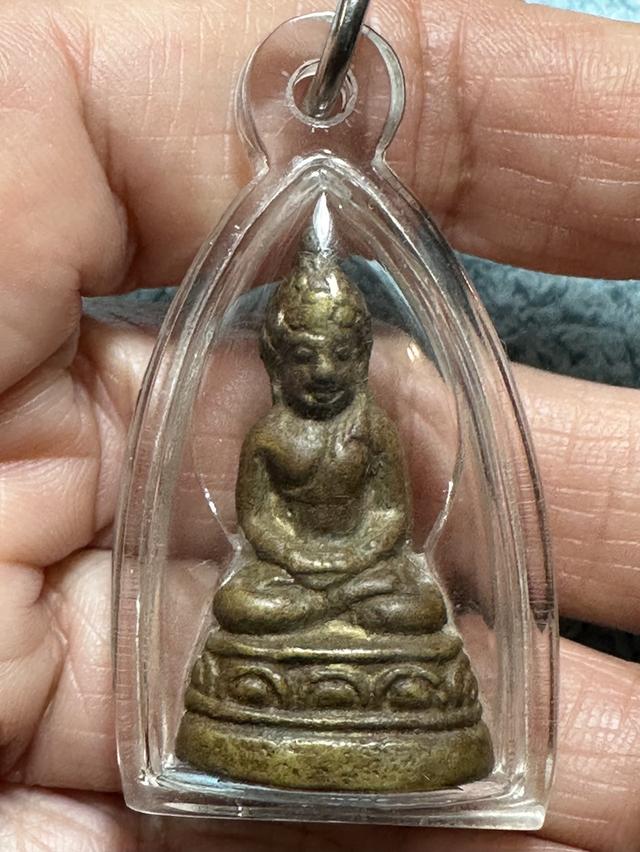 พระกริ่งเชียงแสน หลวงพ่อเงิน วัดดอนยายหอม รุ่นแรก ปี 2500 เลี่ยมเดิม