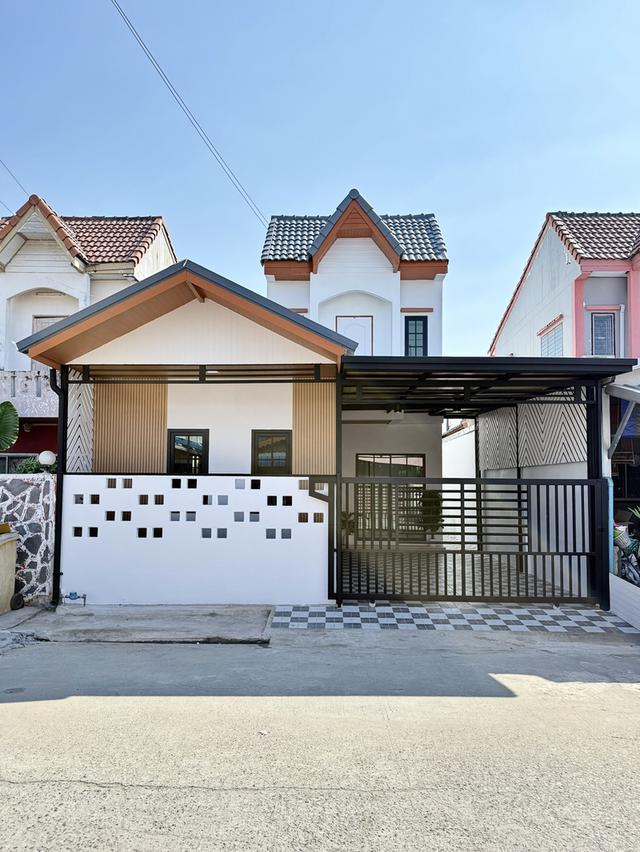 หมู่บ้านอมรทรัพย์ อยู่วิทยา 1