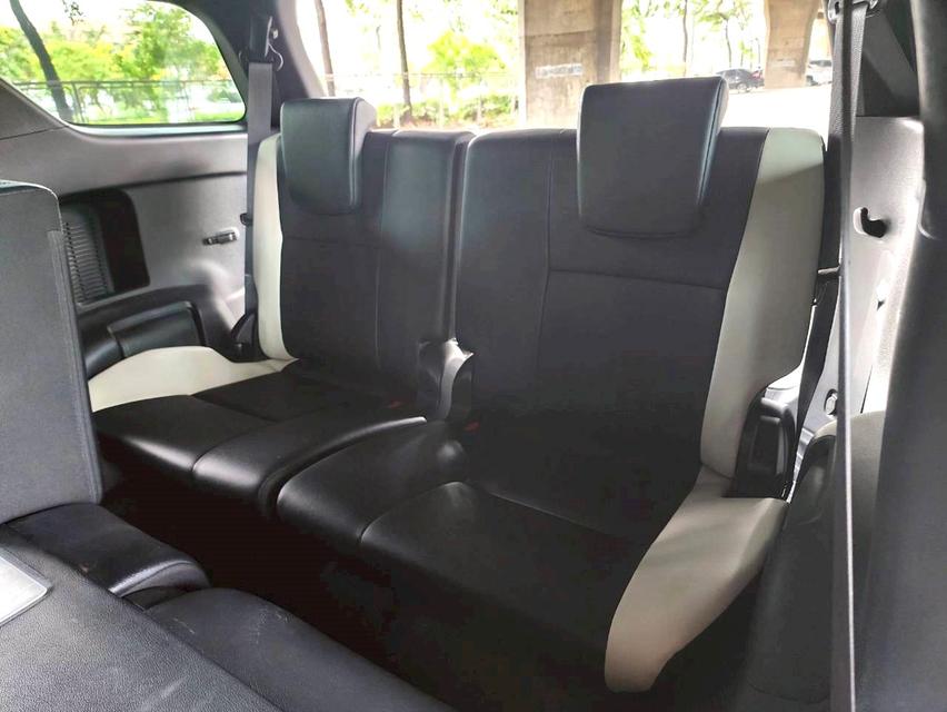 ขายรถ Toyota Fortuner 2.8 Legender 4WD ปี 2022 สีขาว เกียร์ออโต้ 14