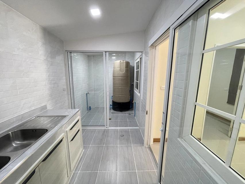 ขายทาวน์เฮ้าส์มือสองนนทบุรี โครงการ โกลเด้นทาวน์ รัตนาธิเบศร์-สถานีรถไฟฟ้าไทรม้า (Golden Town Rattanathibet-Saima Station) เนื้อที่ 21.2 ตร.ว. 7