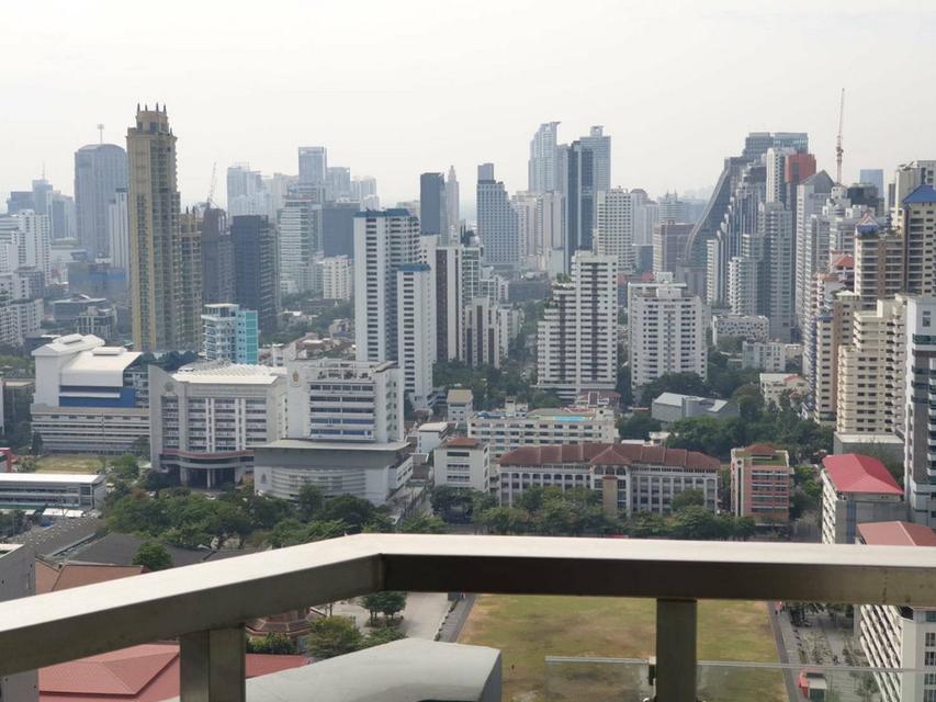ให้เช่า คอนโด ศุภาลัย พรีเมียร์ แอท อโศก ติด MRT เพชรบุรี 33.5 ตารางเมตร ชั้น 35 วิวโล่ง 180 องศา ตกแต่งครบ 6