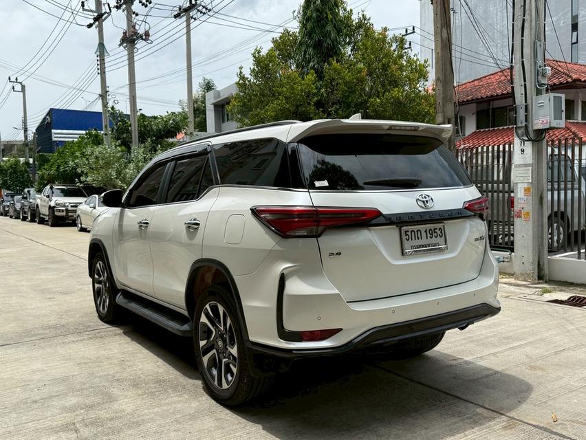 ขาย Toyoya Fortuner 2.8V 4wd ปี16