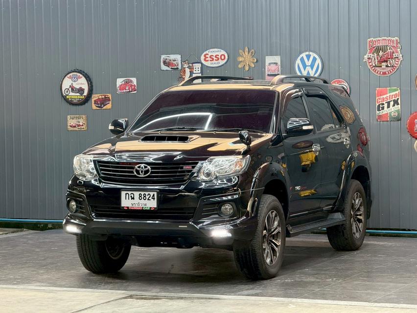 TOYOTA FORTUNER 3.0 TRD Sportivo 4WD ปี 2015