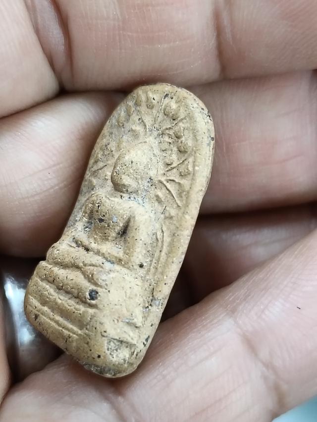 พระคงลำพูน นิยม จังหวัดลำพูน รูปที่ 5