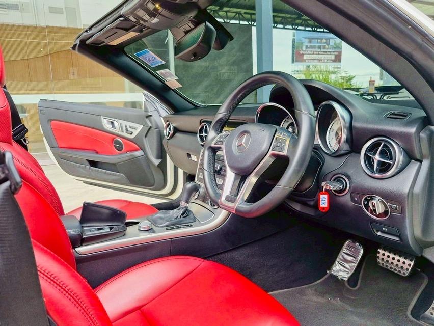 รหัสรถ TBM9797 🎖️2012 Mercedes Benz SLK200 AMG R172🎖️