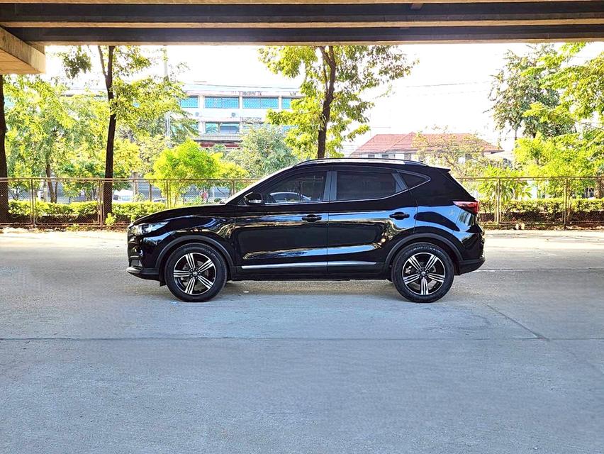 ขายรถ MG ZS 1.5X+ sunroof ปี 2019 สีดำ เกียร์ออโต้ 7