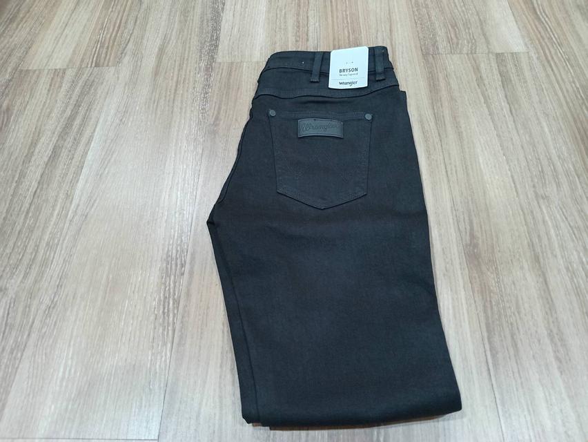 ขายกางเกงยีนส์ ของใหม่ ยี่ห้อ wrangler สี ดำ ทรง skinny 2