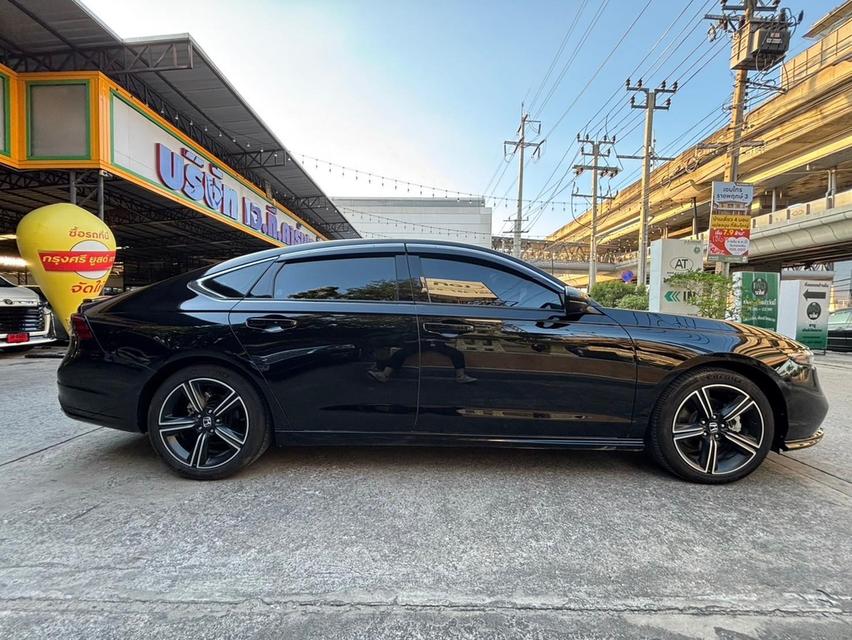 Honda Accord 2.0 e:HEV RS ปี 2023 12