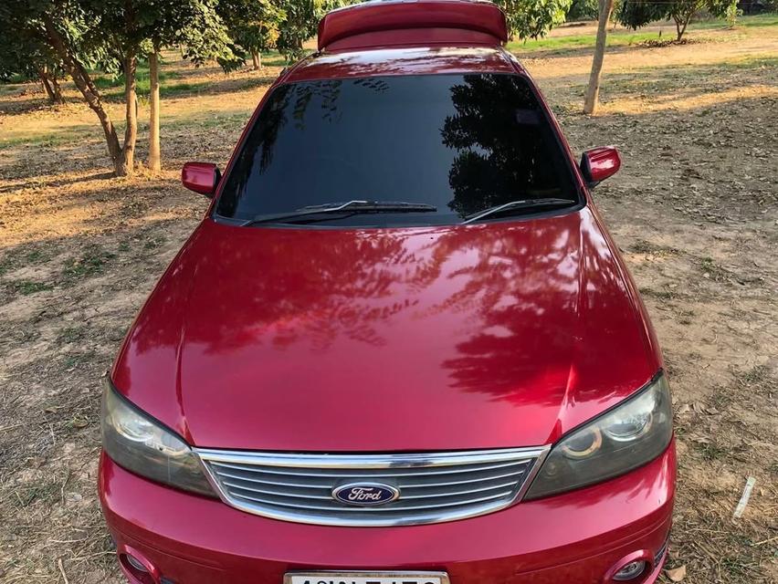 Ford Laser Tierra สีแดง ปี 2003 2