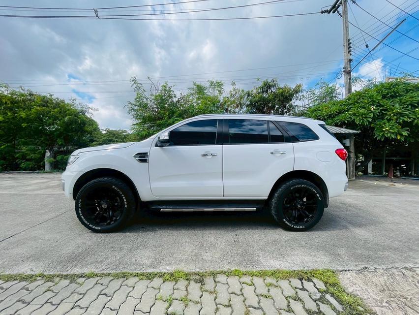 Ford Everest Titanium+2018 เจ้าของเดียว สวยกว่านี้ไม่มีแล้วคะ รถนี้พร้อม ไม่ทำให้ผิดหวังคะ  4