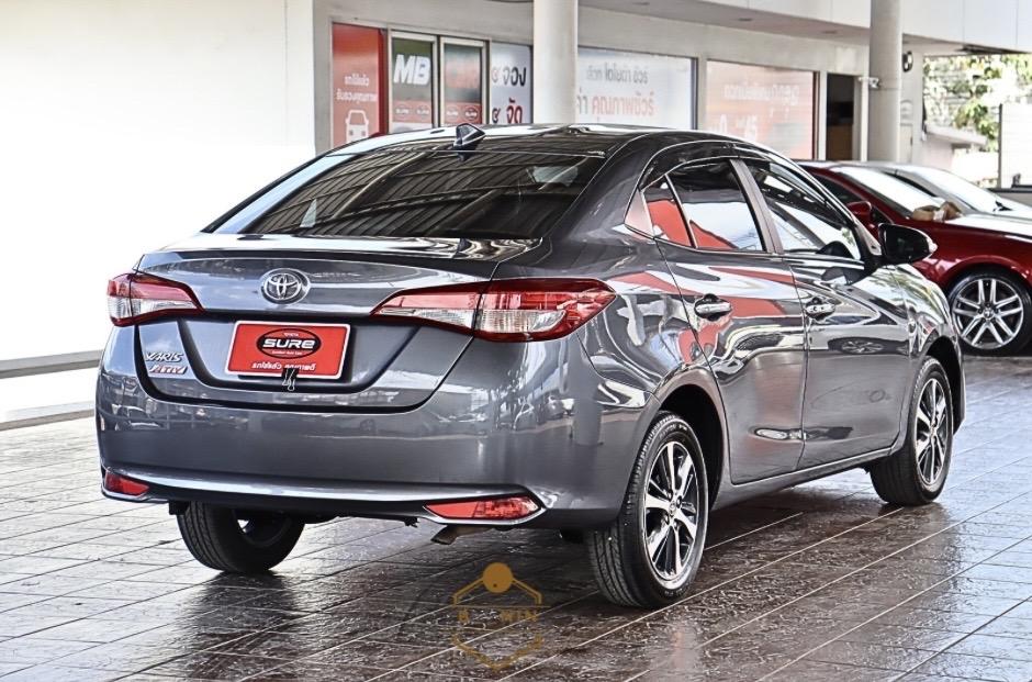 รถยนต์ toyota