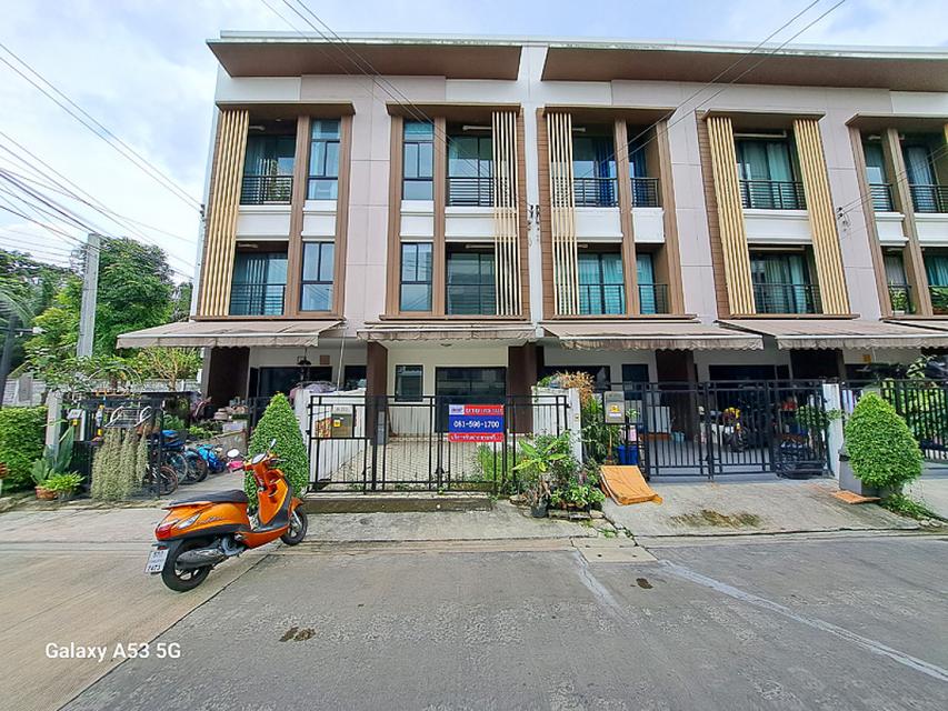 ขาย ทาวน์โฮม บ้านกลางเมือง กัลปพฤกษ์ ซ.ศาลธนบุรี 29-2 กำนันแม้น Baan Klang Muang Kalpapruek 134 ตรม 16.9 ตรว 1