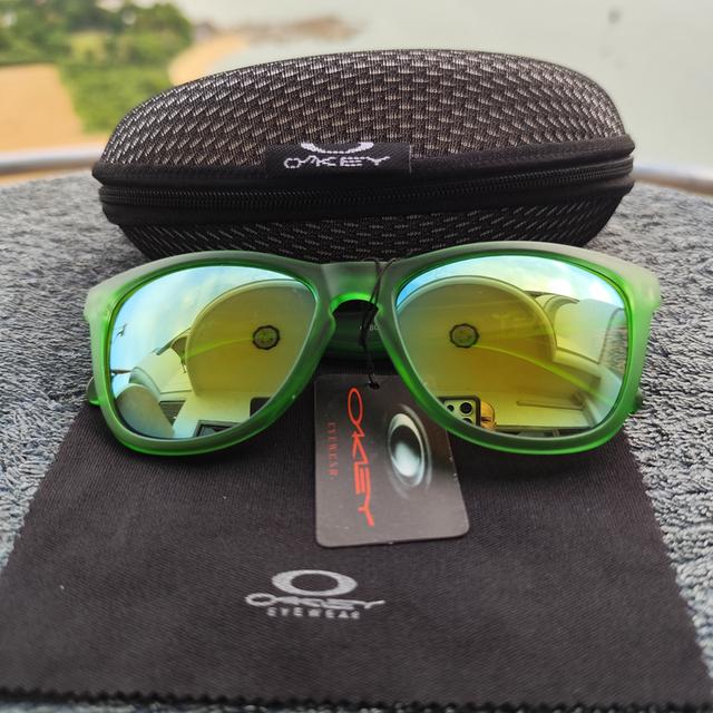 Rare Oakley Frogskins Collectors Edition Sunglasses Transparent Green Retro 14