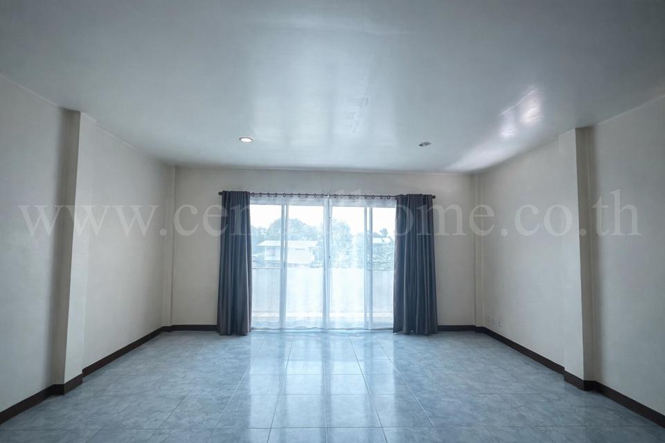 บ้านเดี่ยว 300 ตร.วา ธรรมสุธีร์ ปทุมธานี ติดตั้งโซลาเซลล์ ประหยัดไฟ พร้อมอยู่ 16